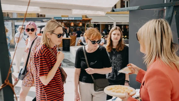 Tuna, Sushi & Wine Festival 29