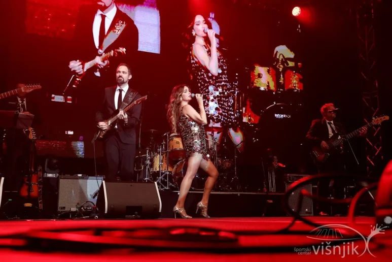 severina višnjik 23