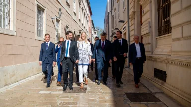 svecanost-urucivanja-Sporazuma-o-provedbi ITP-a-za-otoke-i-urucivanje-Ugovora-za-program-razvoja-otoka-FOTO-Linda-Vidovic (57)