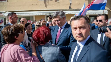 svecanost-urucivanja-Sporazuma-o-provedbi ITP-a-za-otoke-i-urucivanje-Ugovora-za-program-razvoja-otoka-FOTO-Linda-Vidovic (66)