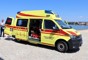 zadarska županija nova vozila za hitna pomoć 11