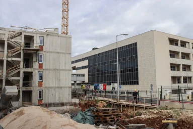 akcelerator gradnja