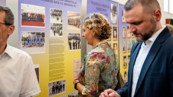 dokumenti-i-fotografije-112-brigade-izlozba-FOTO-Linda-Vidovic-27-6-2024-34