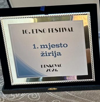 4831d5bd-8d8b-4d94-b83f-4e0fb7771d4e