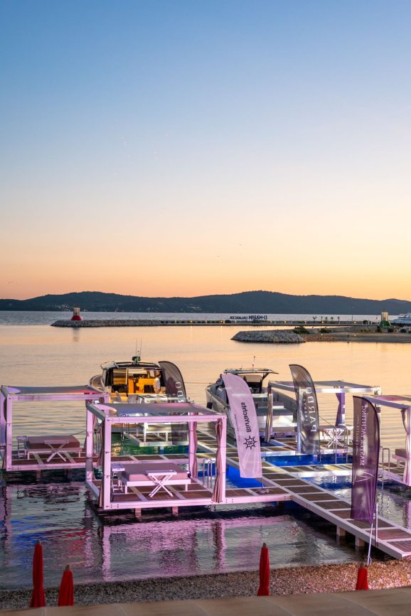 Baia Beach Bar, D-Marin marina Dalmacija_02