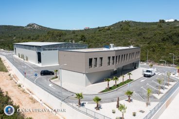 LUČKA UPRAVA ribarska luka lamjanaj 2 5