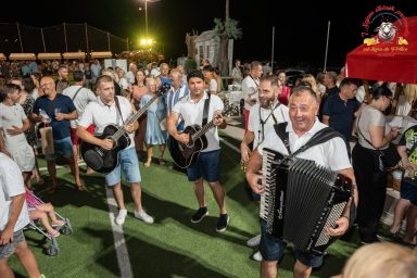 a96cbb8c-2c3d-40b9-b619-3a16ca364bc8