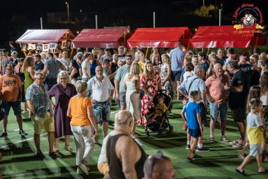 d01194e7-94ed-4779-a7db-c45c65c2851a