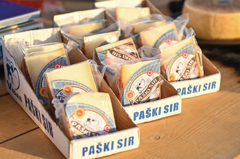 novalja vridne ruke poljoprivreda turizam 1