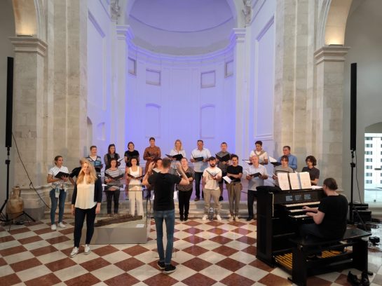 proba za večerašnji koncert u crkvi sv. Nikole na Poluotoku