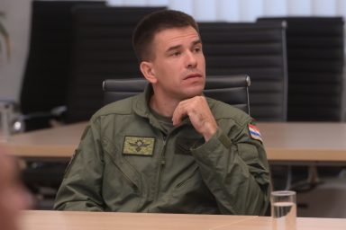 protupožarna eskadrila ivan anušić 8