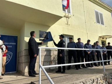 pu zadar zgrada sali 2