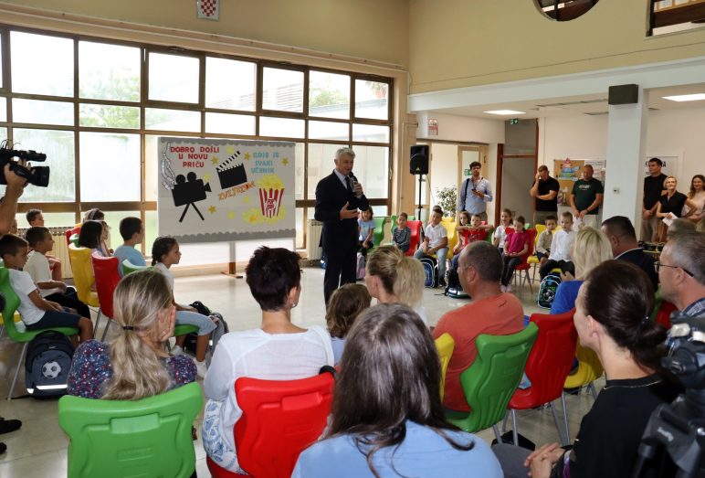 zemunik učenici škola 10