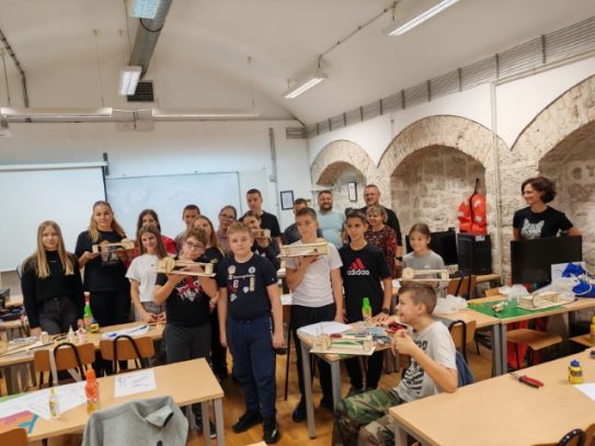 tehnički radionica učenici 5