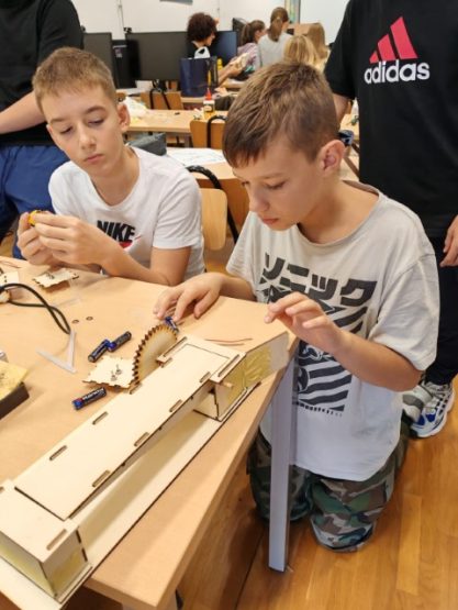 tehnički radionica učenici 9