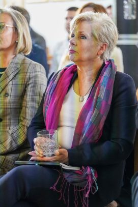 APOLLO - pocetna (2).jpg zadra NOVA 7