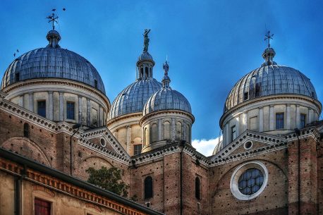 Zrinka_Balabanic_Bazilika_sv_Justine