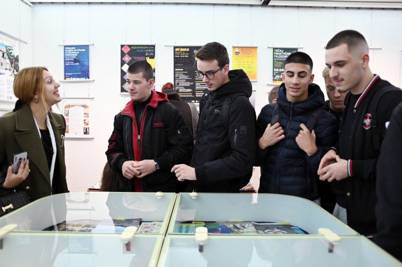 znanstvena izlozba (12)