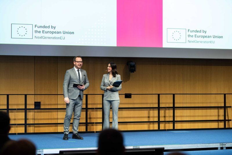 moderatori Frano Ridjan i Jelena Glišić