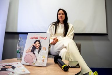 volim-zivot-predstavljanje-knjige-FOTO-Linda-Vidovic-2