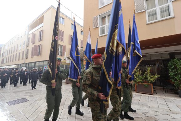 Maslenica-mimohod/Sitnica