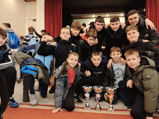 biograd monistranti naslovna