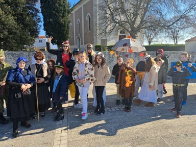 poličnik vrtić maškare 2025 8