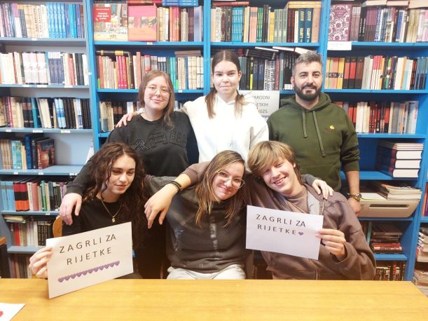 špud zagrljaj za rijetke 2