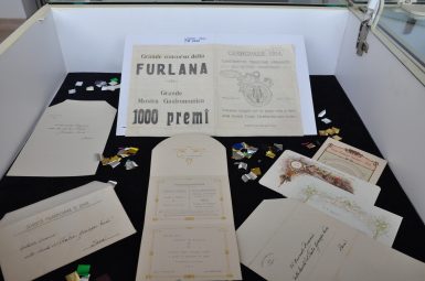 stare pozivnice za bal karneval 6