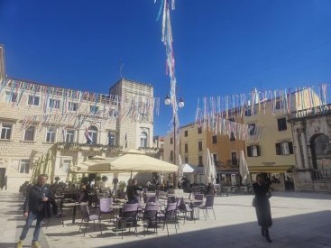 188d65e9-bf0c-451c-bbc5-cfbdbdce57a9