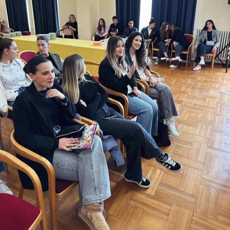 486804297_1212148934247615_1469555580337971790_n