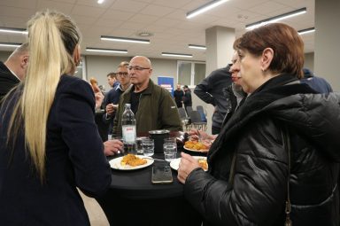 871fa346-5e09-40c2-967b-3733ccadc7a7