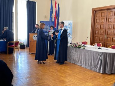 c5cdff62-3481-4fe7-9ab1-f79888b4e5fd