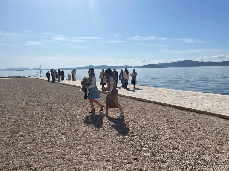 e8ea131f-8ac7-42f4-8b6a-40415b21052b