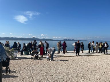 e9dc0f40-61f7-4cad-9349-61bad10addd7