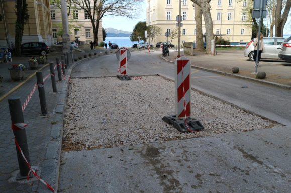 889d0038-1db0-469c-bd26-b272693c1a80