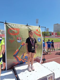 FB_IMG_1744629018710