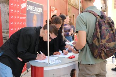 SDP potpisi stand