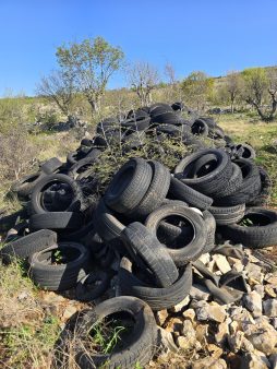 ilegalno odlagalište