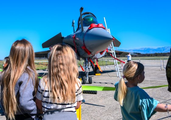 krila oluje 20. rođendan12