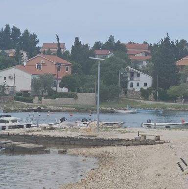 obrovac rasvjeta solarne lampe obala 2