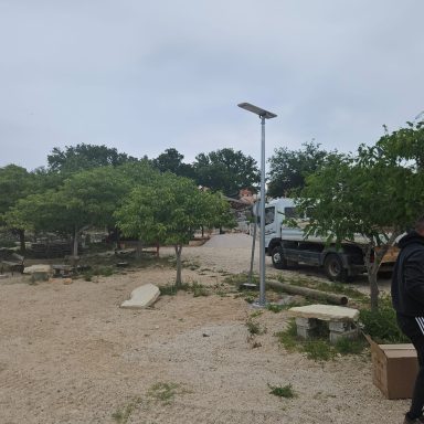 obrovac rasvjeta solarne lampe obala 3