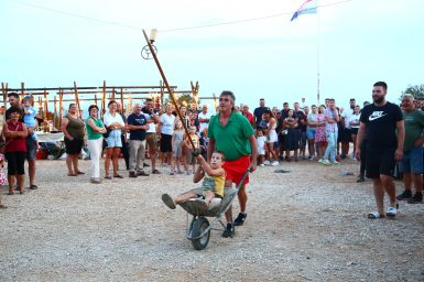 496684226_1171146815057752_3390882941440537290_n