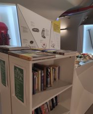 knjižnica police book 2