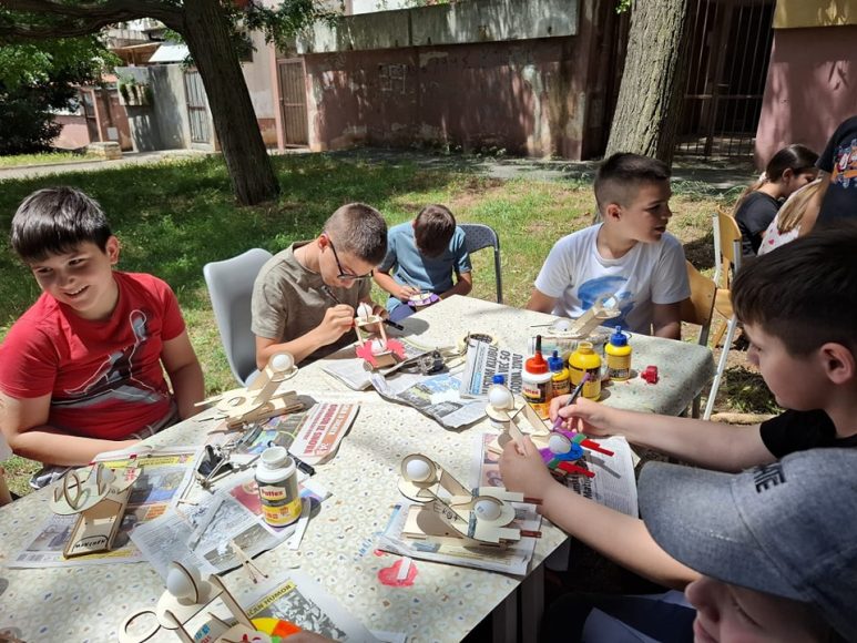 knjižnica učenici eko akcija