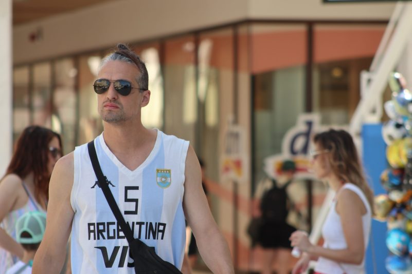 zadar špica sunčano proljeće turisti kalelarga riva forum narodni trg 14