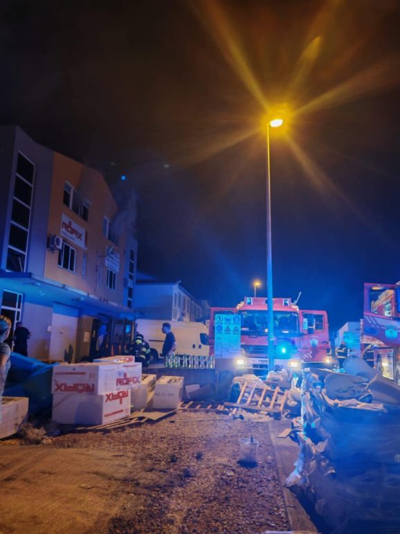 1b781df3-48fa-4415-8352-cef756a23d94