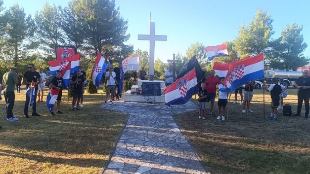 518987382_9897378857055207_4544306786265738366_n (1)