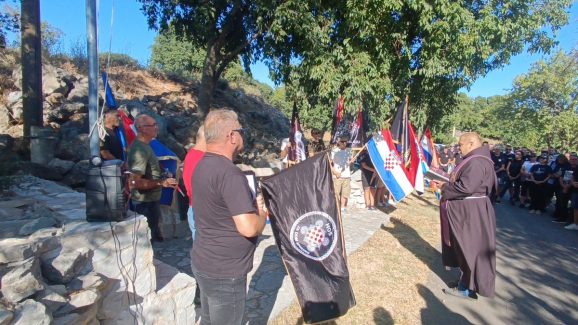 519071841_9895933600533066_3015217737625400302_n