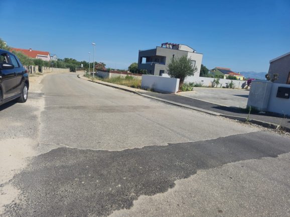 590e38a5-4e3e-49e3-bf62-8283a5343922